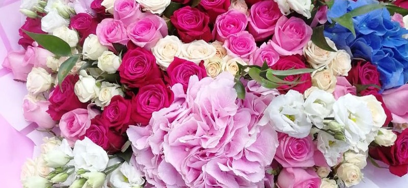 Магазин цветов Lia Rose открылся в ТРЦ «Хорошо!»